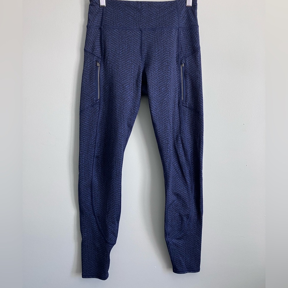 ATHLETA Blue/Black Ranier High Rise Textured Legging Size S - Picture 3 of 16
